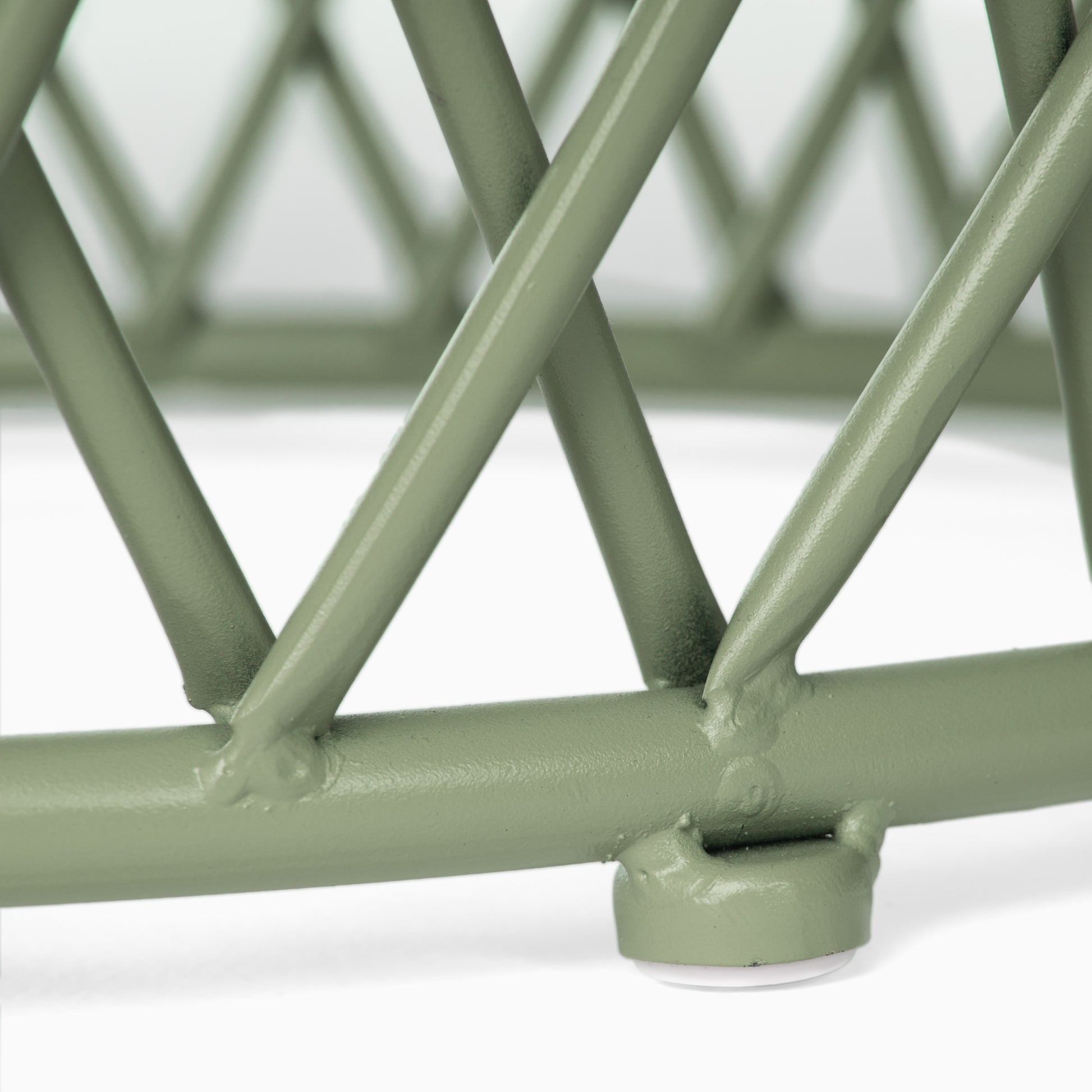 Alamera 19.75 Side Table Green Iron