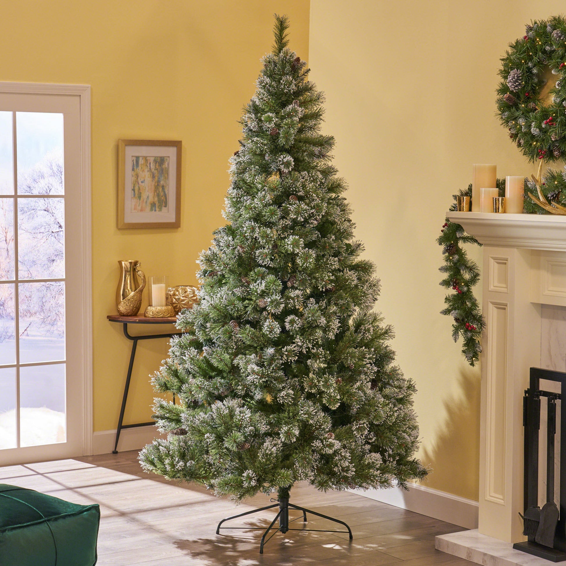 9' Brilste Mixed Hinged Tree With Snow And Glitter And 114 Frosted Pine Cones And Dia:61 Green Pvc