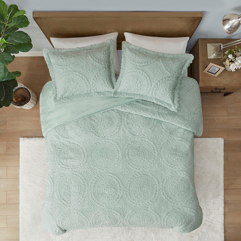 Embroidered Medallion Faux Fur Ultra Plush Comforter Mini Set Queen Green Polyester