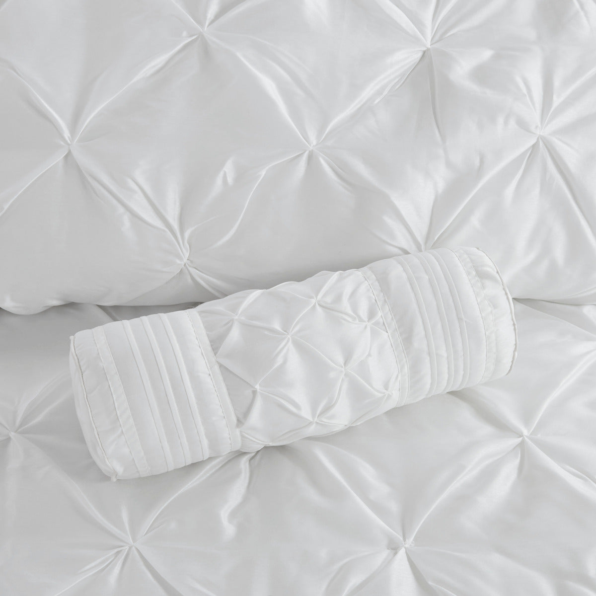 7 Piece Tufted Comforter Set White King King White Polyester