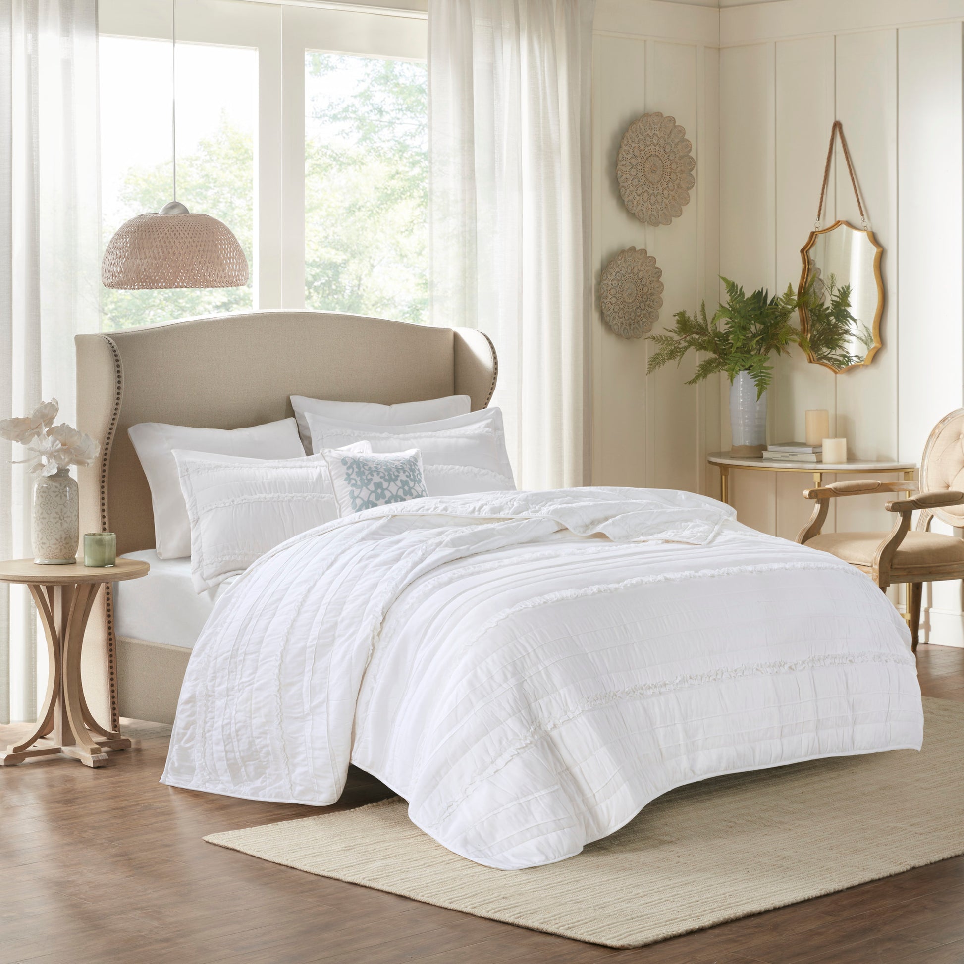 4 Piece Microfiber Reversible Ruffle Quilt Set With Throw Pillow White King Cal King King White Cotton
