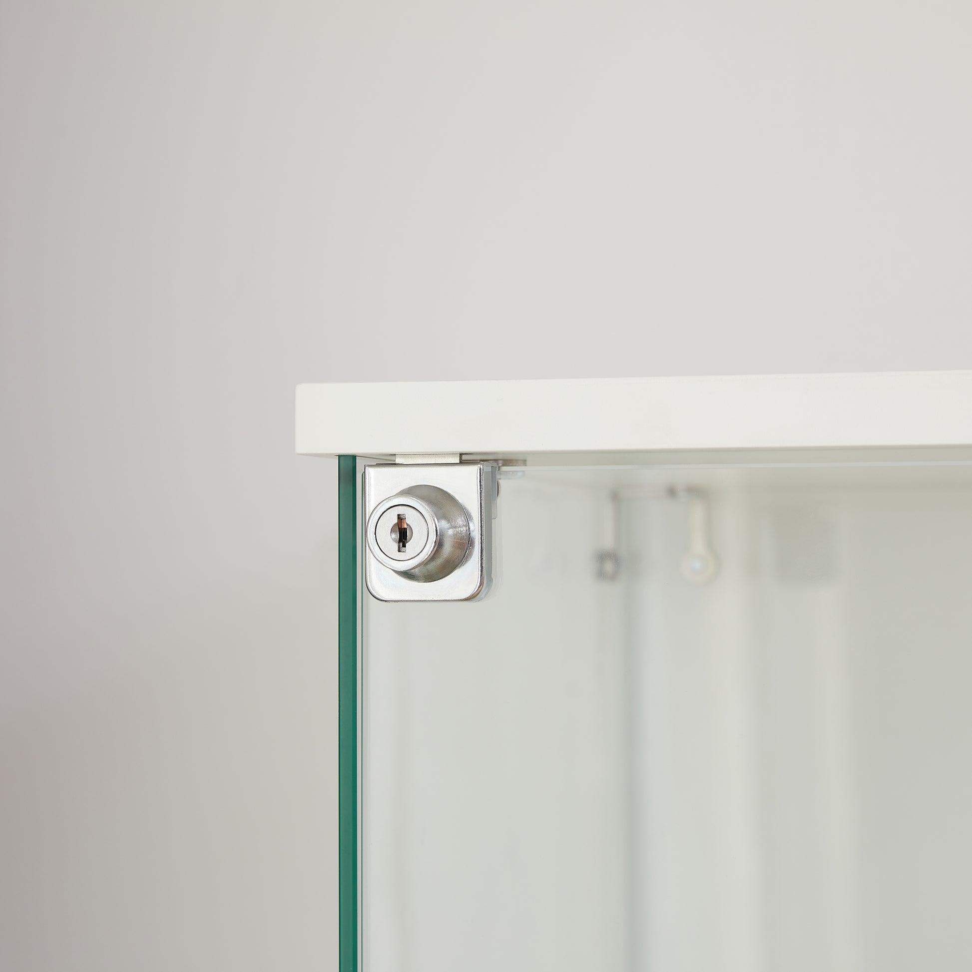 4 Tier Glass Display Cabinet, Single Door Glass Cabinet With Lock And Wheels, Floor Standing Storage Cabinet With 3 Acrylic Shelves For Living Room, Bedroom And Office, White, 15.8"L X 14.2"W X