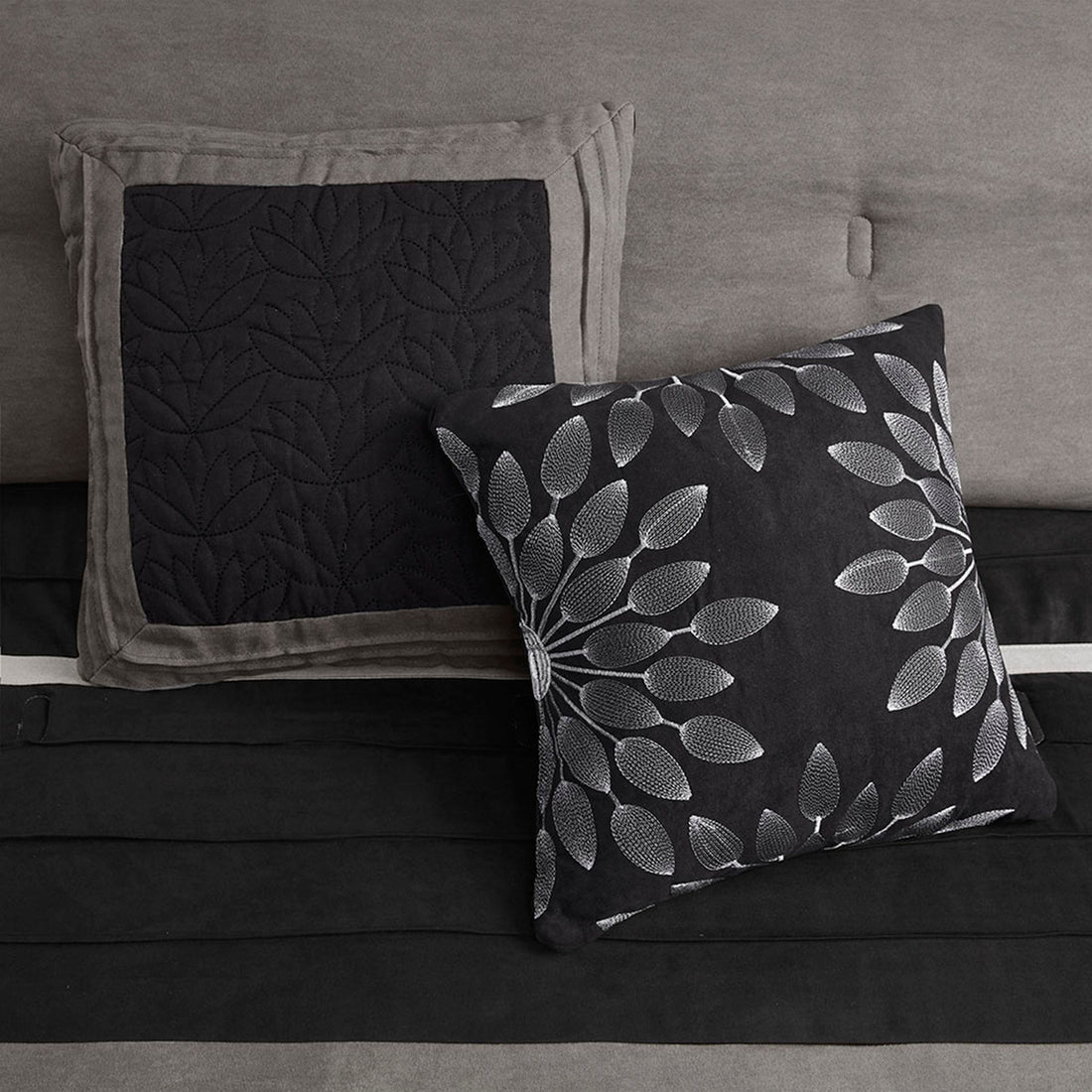 7 Pc Pieced Faux Suede Comforter Set Black Cal King California King Black Polyester