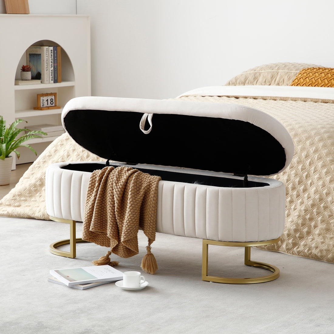 Storage Bench Bedroom Bench, Velvet Oval Upholstered End Of Bed Bench With Golden Metal Legs,50"Modern Storage Ottoman Bench For Bedroom, Living Room,Entryway,Window, Beige Beige Velvet