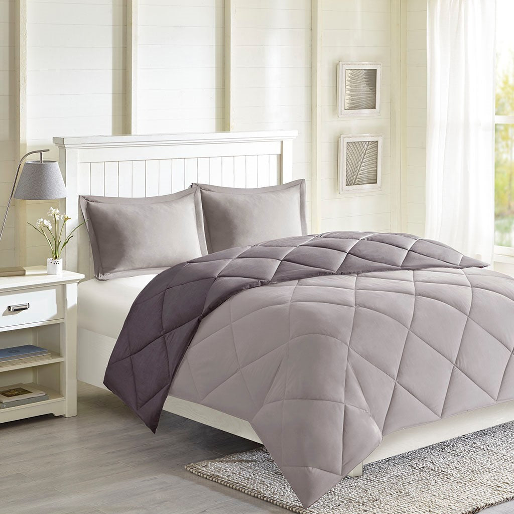 3M Scotchgard Diamond Quilting Reversible Down Alternative Comforter Set King Grey Polyester