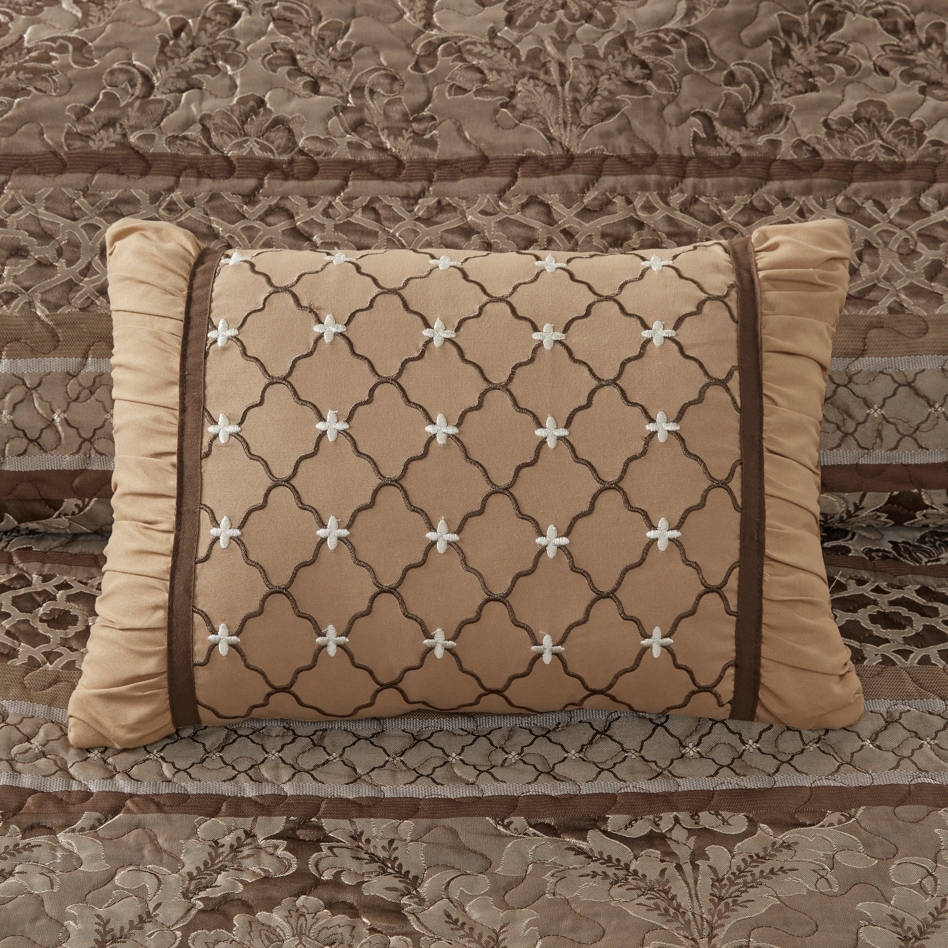 5 Piece Reversible Jacquard Bedspread Set Brown Gold Queen Queen Brown Gold Microfiber