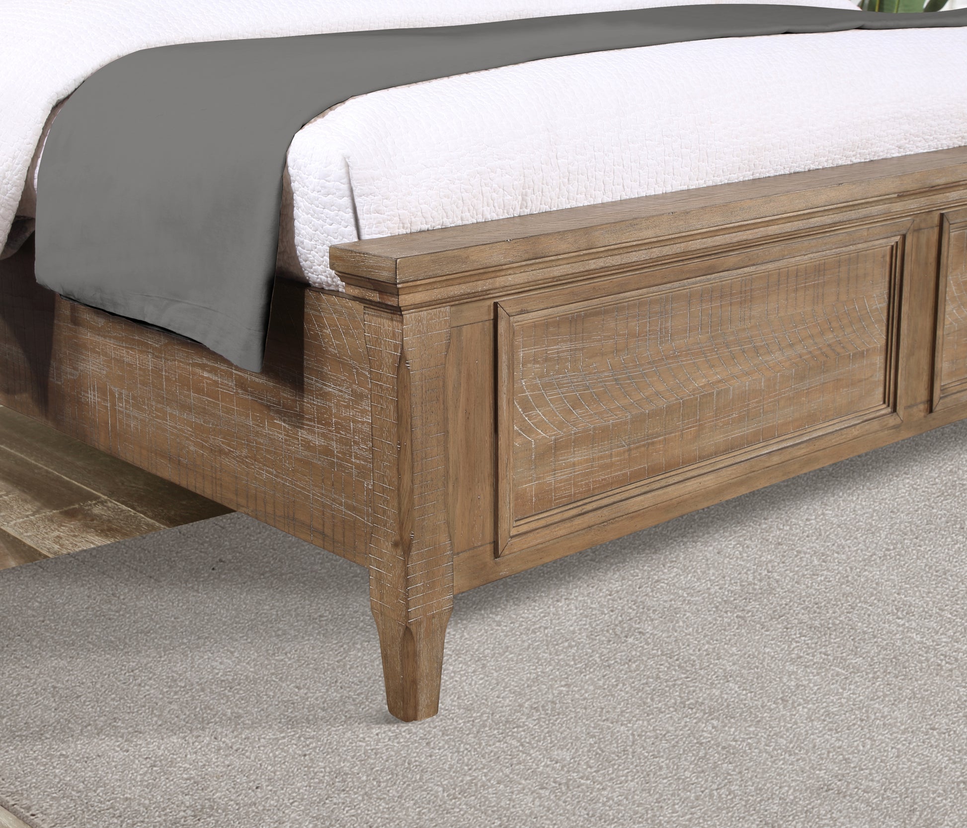 Riverdale King Bed Dark Brown King Dark Brown Wood