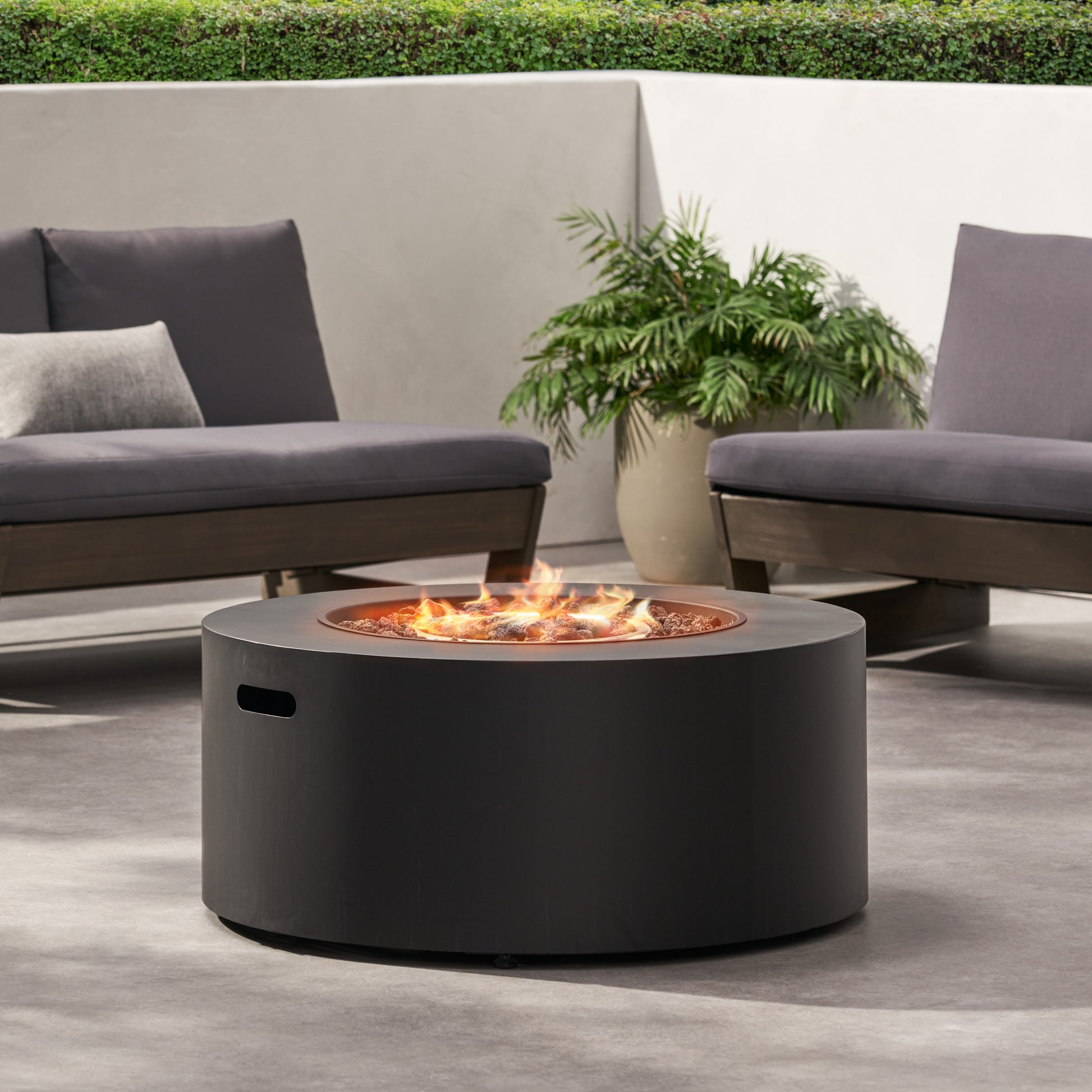 32" Patio 40,000 Btu Round Iron Propane Fire Pit, Dark Grey Tank Cover Not Included Dark Grey Iron