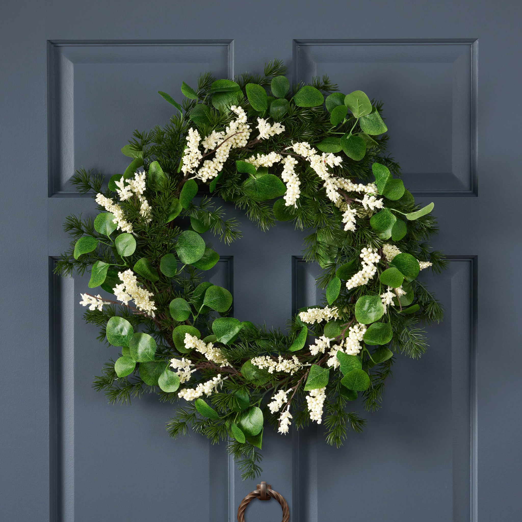 25.5" Leaves Berry Wreath White Green Polyester