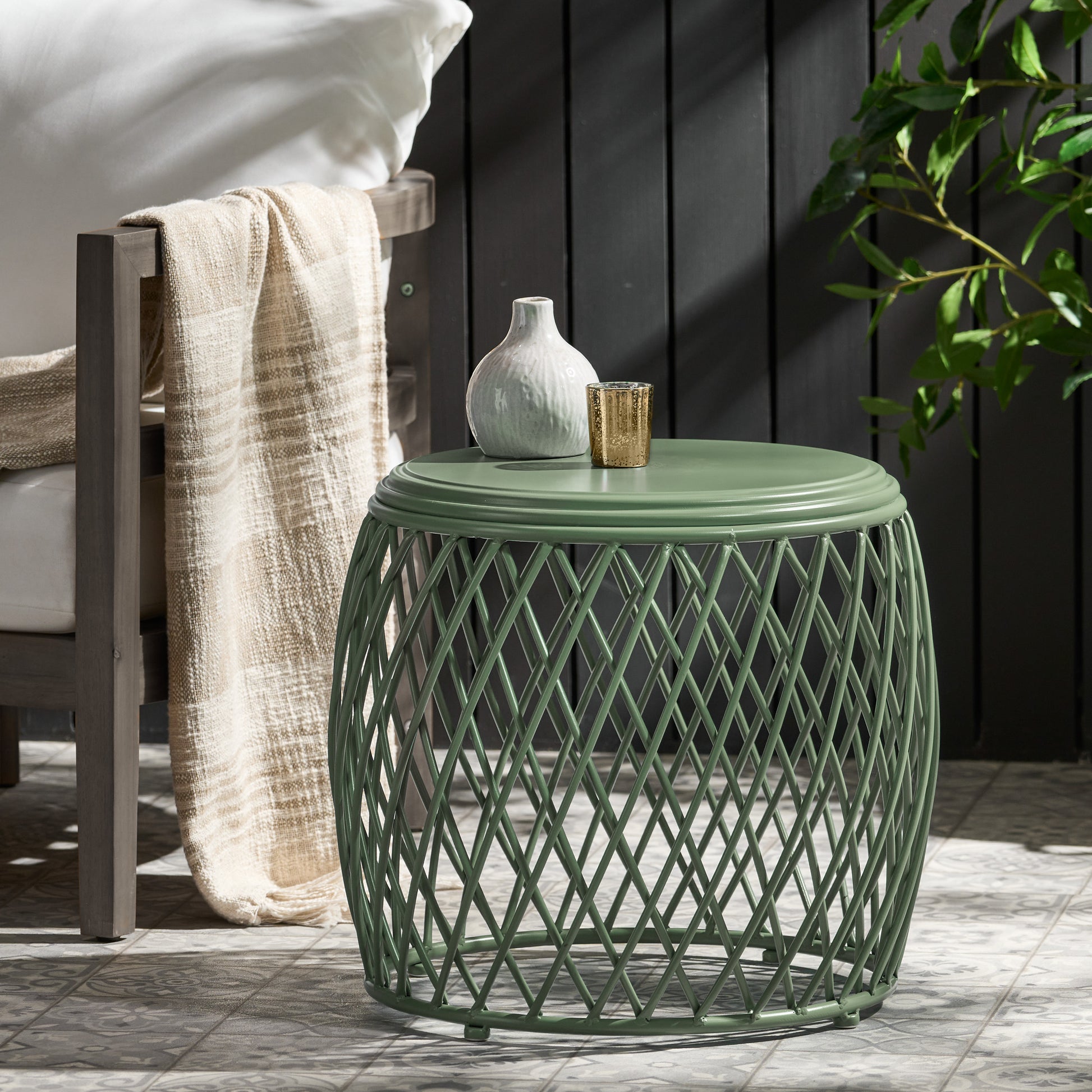Alamera 19.75 Side Table Green Iron