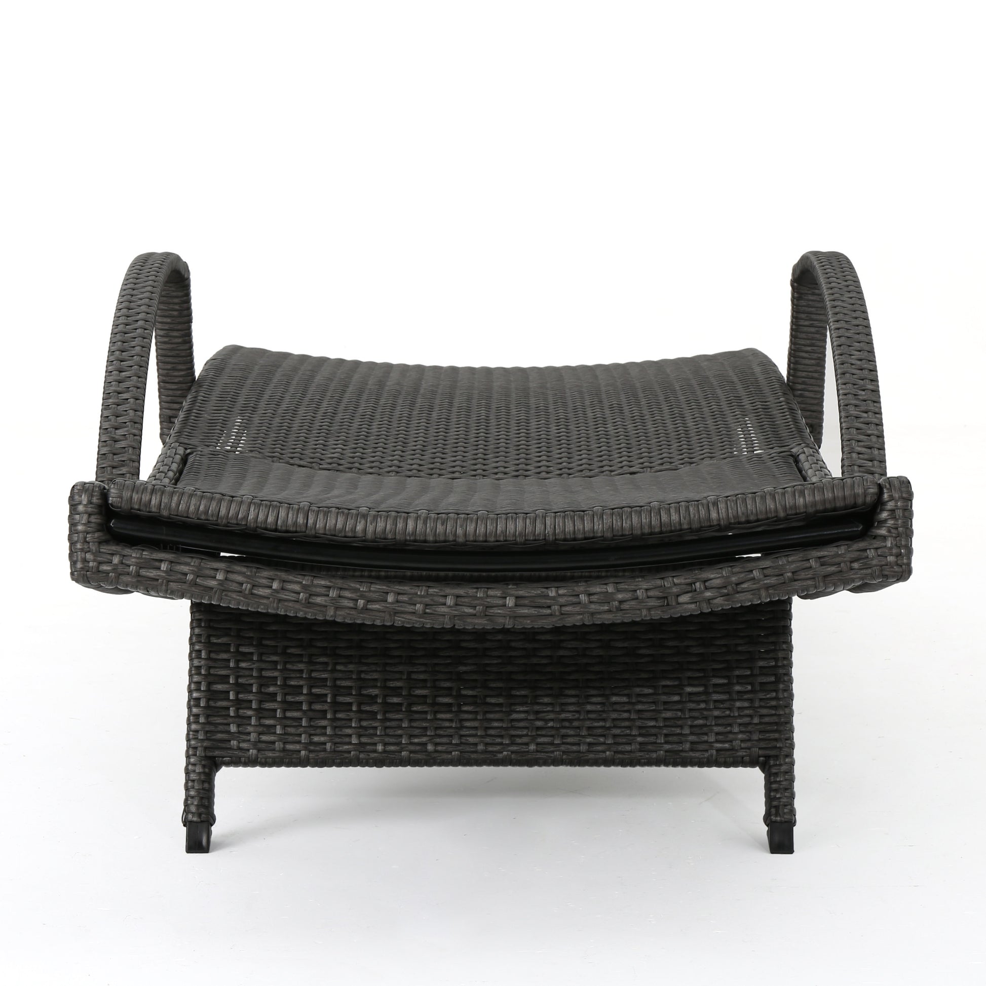 Salem Pe Wicker Chaise Lounge With Arm Grey Rattan