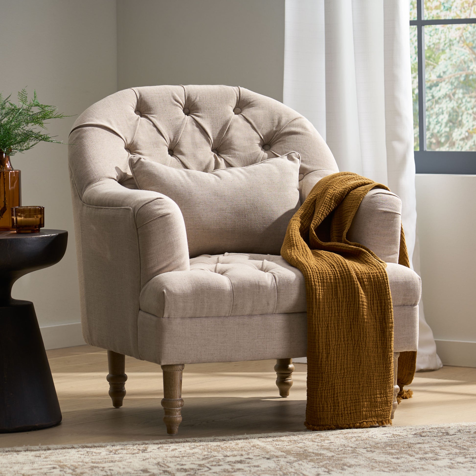 Anatasia Tufted Chair Beige Fabric