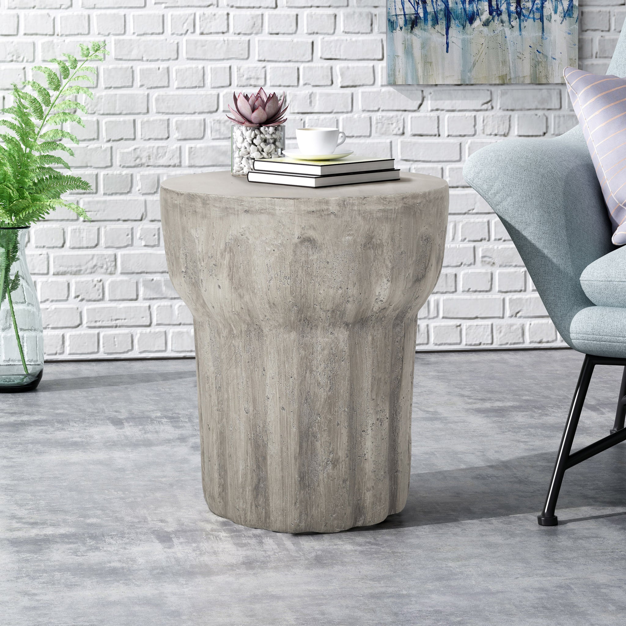 Delphinus Side Table Grey Concrete