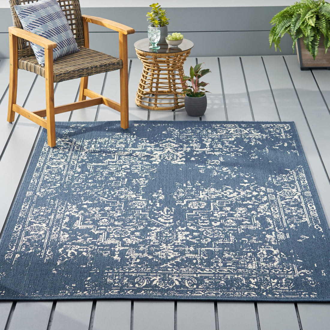 7'X5'3" Rug Blue Polypropylene