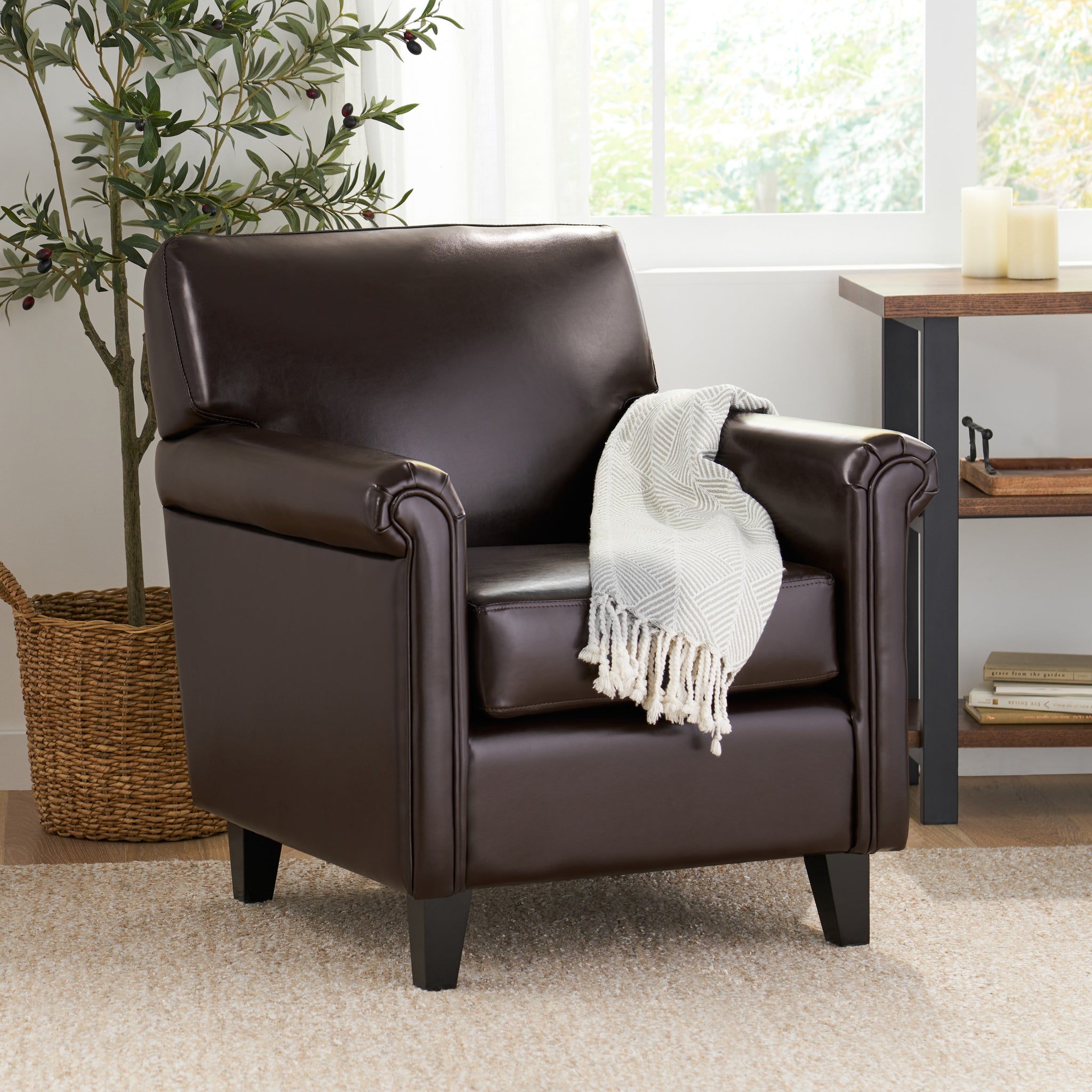 Bristol Club Chair Chocolate Pu