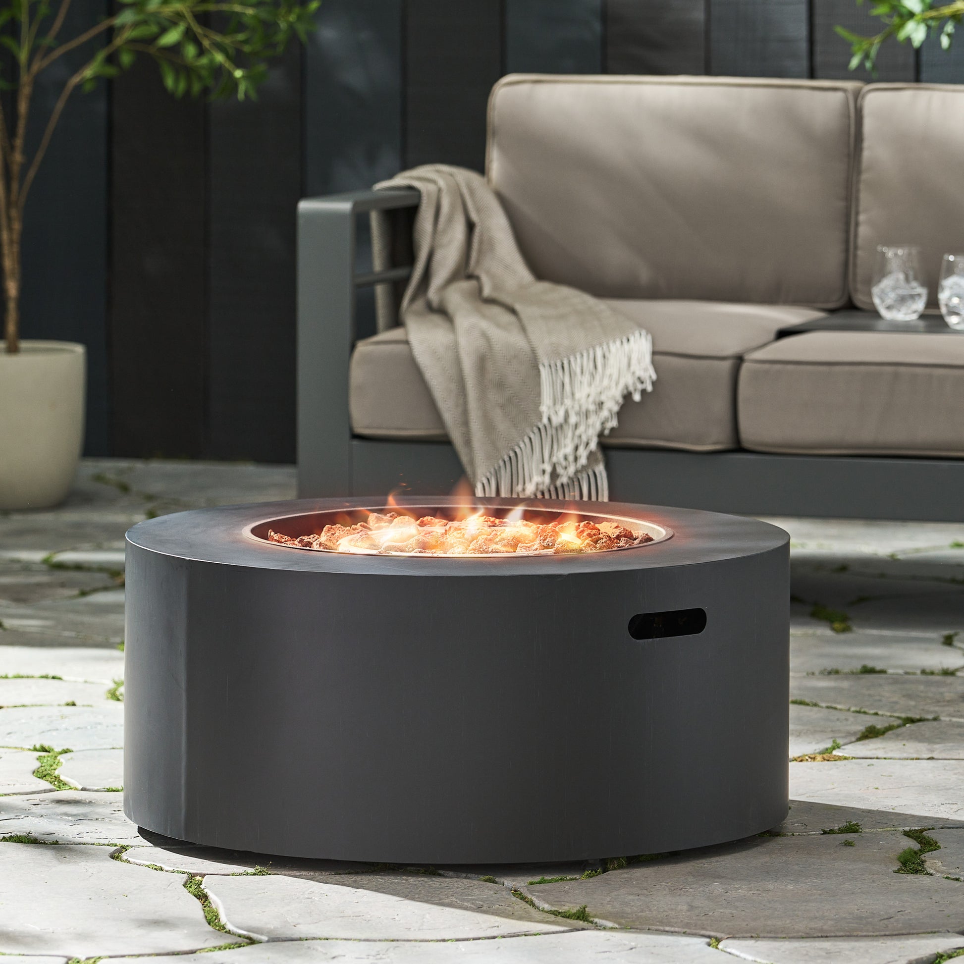 32" Patio 40,000 Btu Round Iron Propane Fire Pit, Dark Grey Tank Cover Not Included Dark Grey Iron