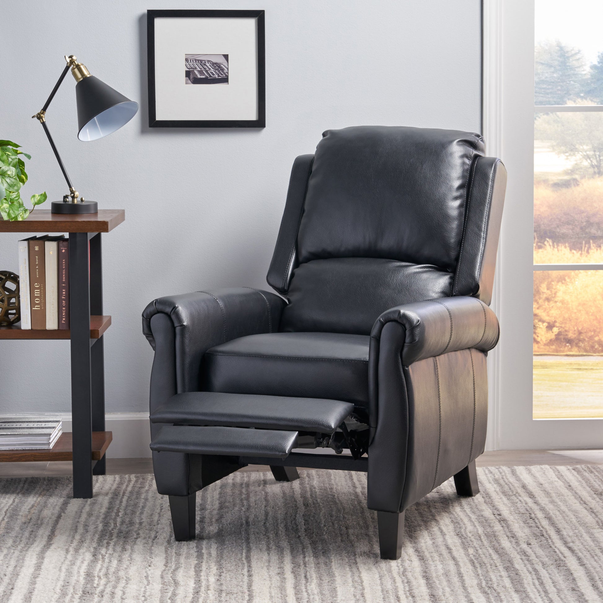 Recliner Black Pu